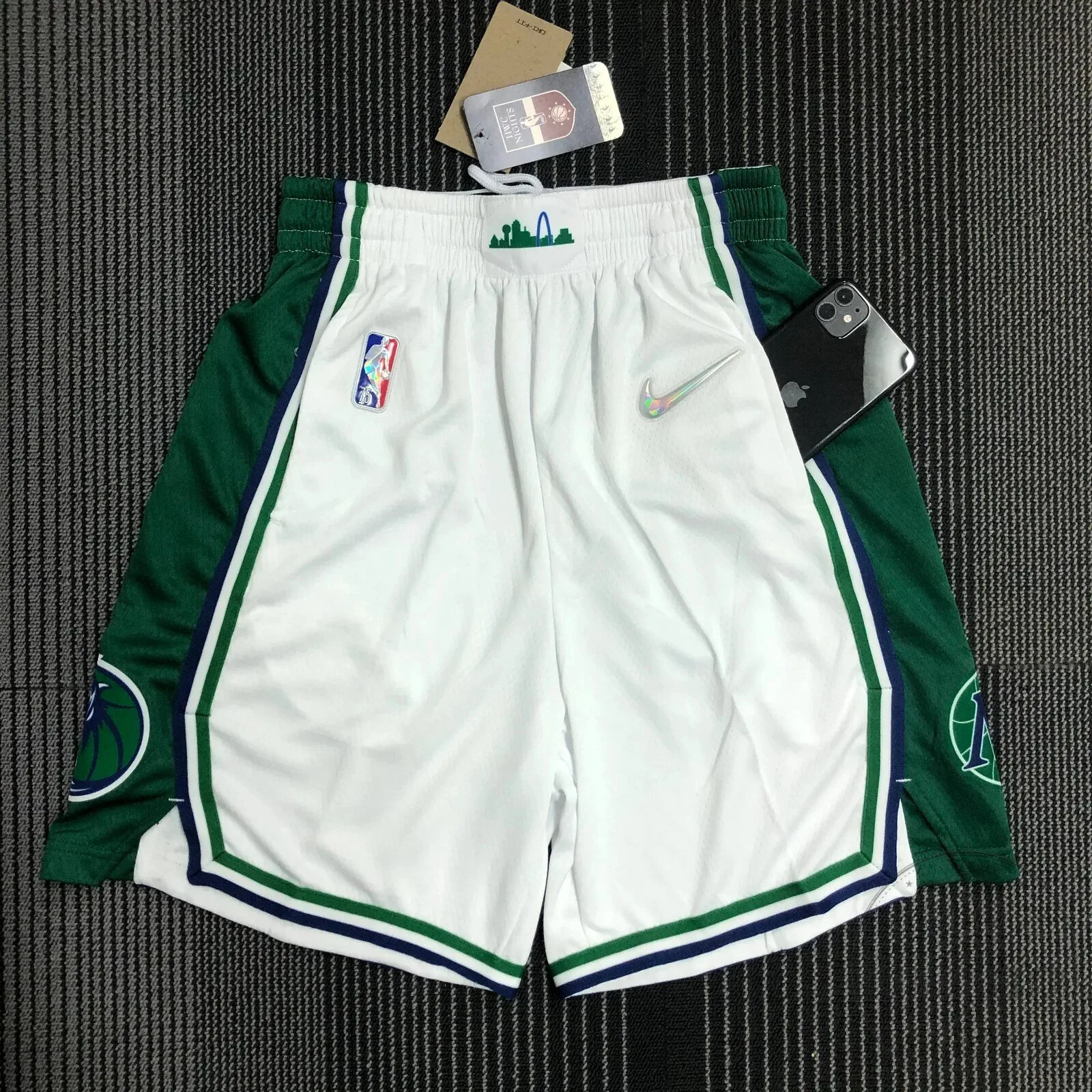Dallas Mavericks City Edition Diamond 75th Anniversary Shorts